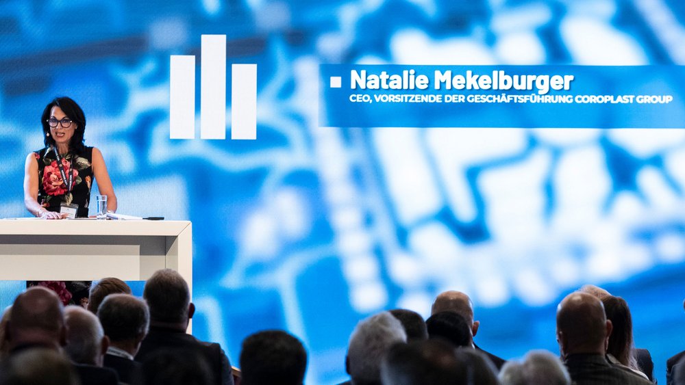 Natalie Mekelburger, Vorsitzende der Geschäftsführung und Gesellschafterin der Coroplast Gruppe, spricht über die nachhaltige Marktwirtschaft statt eines direktiven Klimastaats.