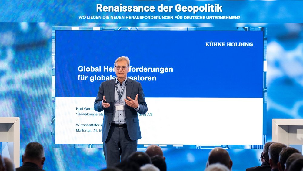 Karl Gernandt, Präsident des Verwaltungsrats der Kühne Holding AG und Aufsichtsrat bei der Deutsche Lufthansa AG und Hapag-Lloyd AG, spricht über die Renaissance der Geopolitik und die neuen Herausforderungen für deutsche Unternehmen.