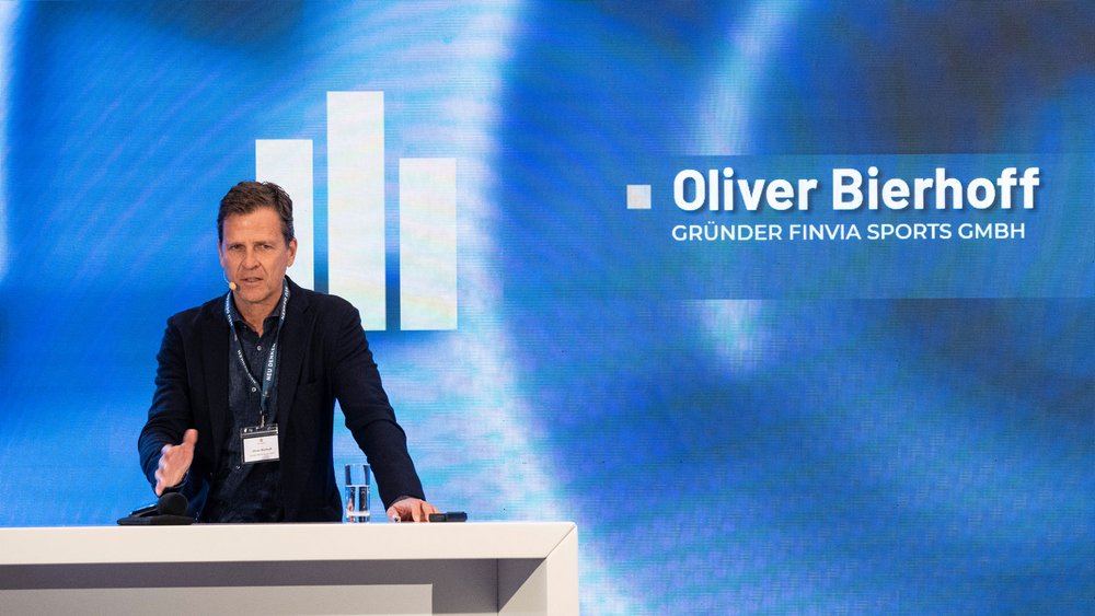 Oliver Bierhoff, Gründer der FINVIA Sports GmbH, taucht ein in die Welt des Sports und spricht über die Möglichkeiten von Sport-Investments