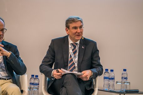 Prof. Dr. Martin Wenz moderierte die Veranstaltung