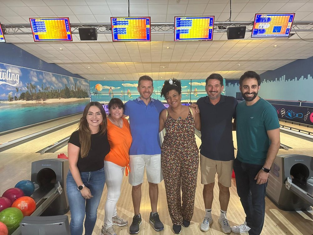 Maria Martínez, Mercedes Guiteras Vaca, Miguel Ángel Montañez Campos, Alexandra Jensen, Esteban Díez, Pere Horrach bildeten ein starkes Bowling-Team