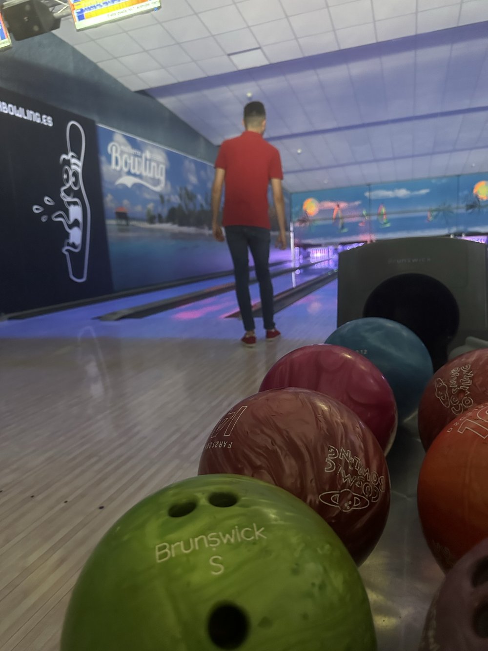 Die PlattesGroup brachte die Bowling-Kugeln ins Rollen