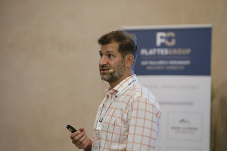 Vortrag von Dr. Christian Kahlenberg.